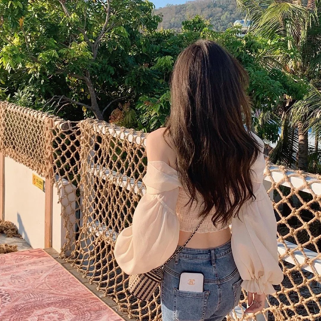 以她之名换脸后我手撕白莲花